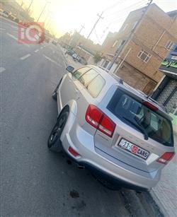 دودج جورني